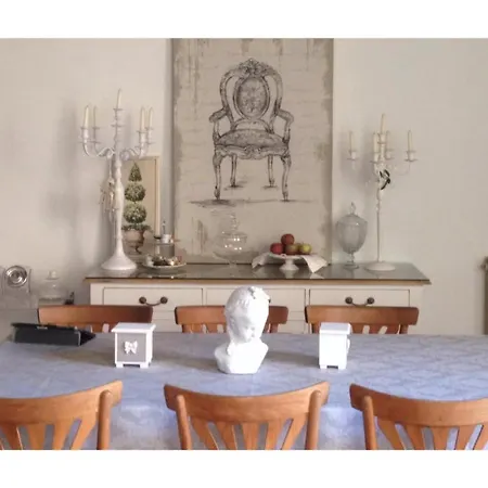 La Butterfly Relais *