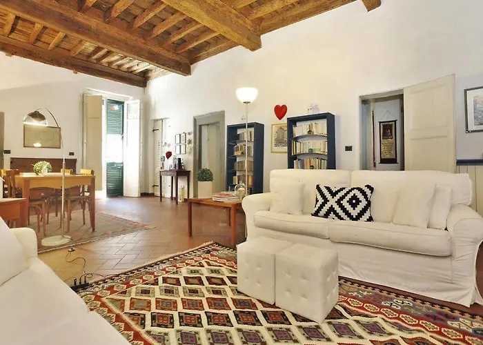 La Butterfly Guest 住宿加早餐酒店